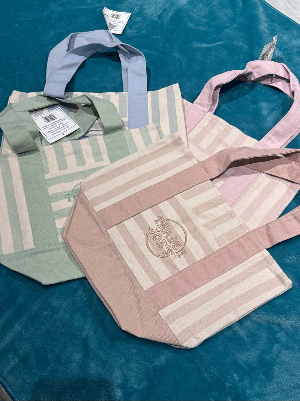 Trader Joe’s Stripe Mini Tote Bag - Set of 4 - Picture 2 of 2